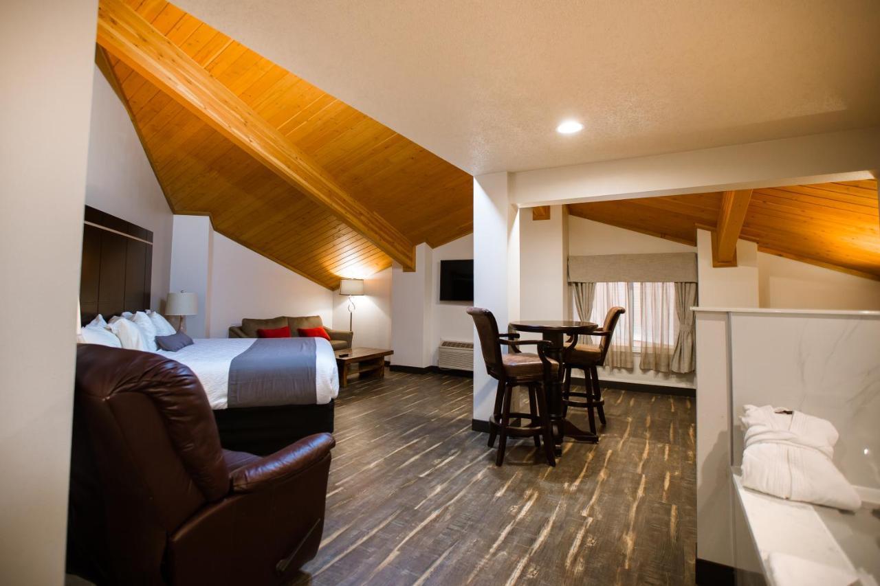 מוזס לייק Ten Pin Inn & Suites מראה חיצוני תמונה